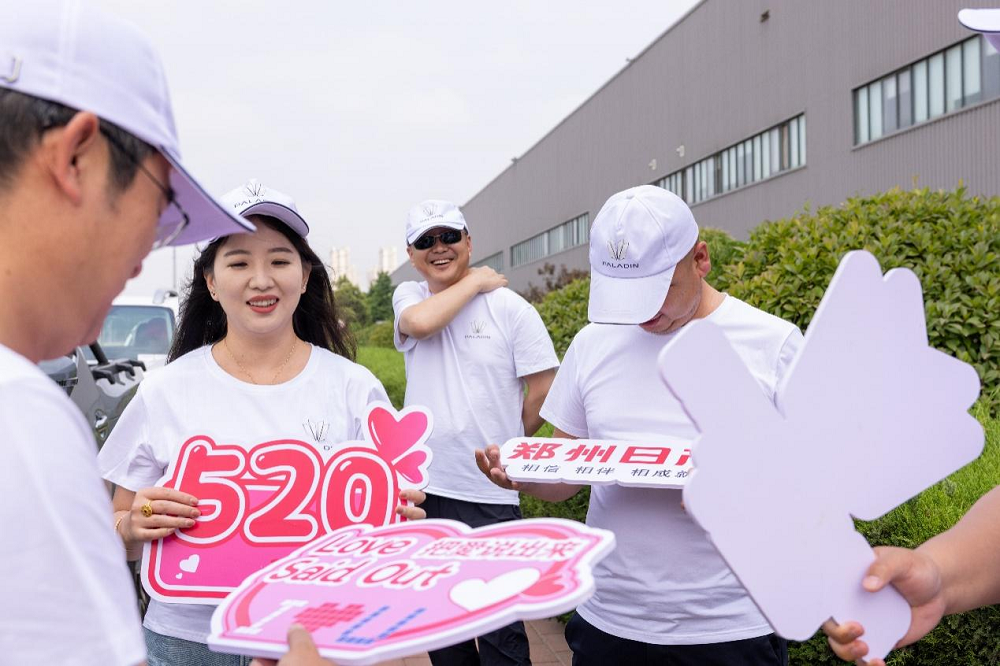 小满“回娘家” 爱意无限大 ——新帕拉丁首批车主探厂之旅